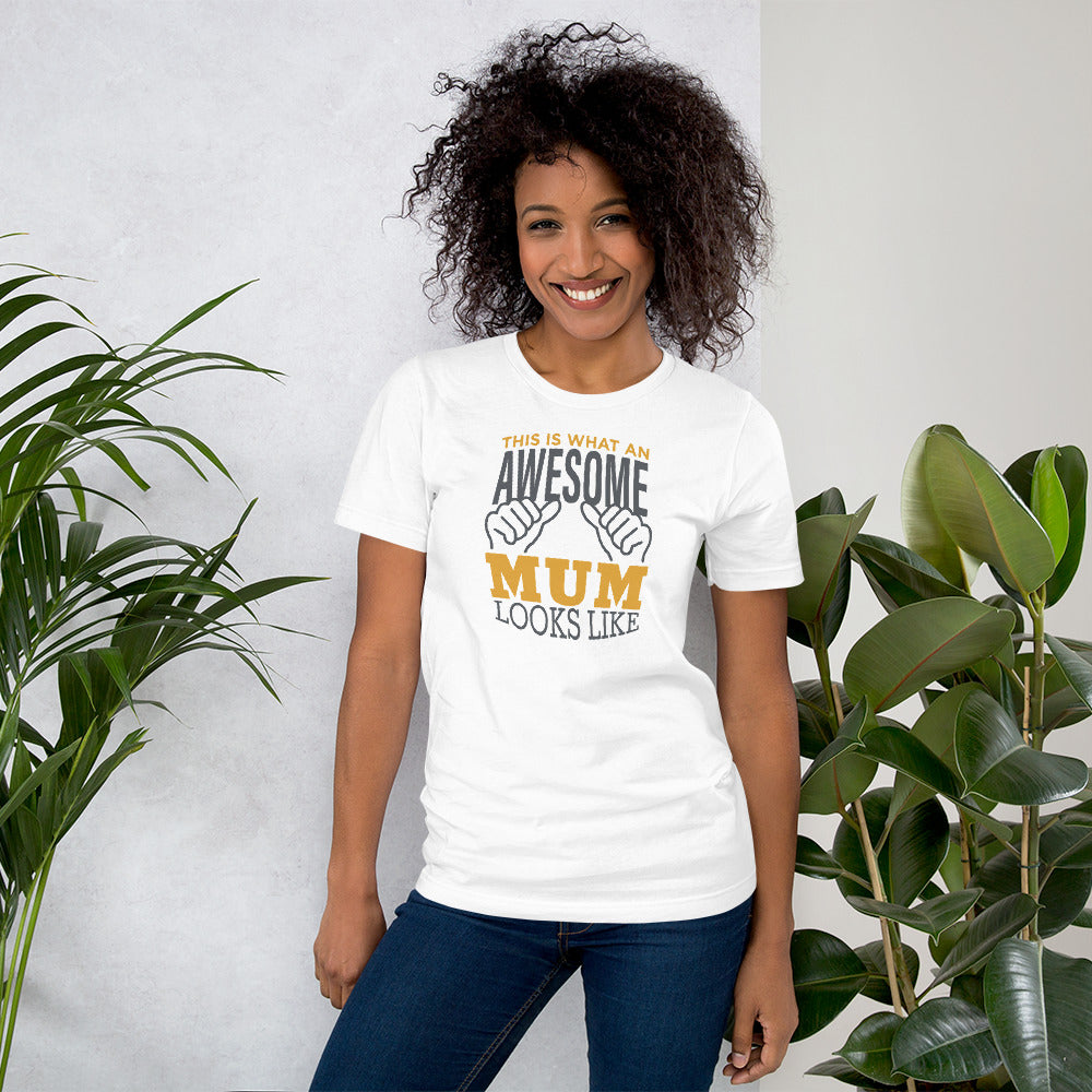 "Awesome Mum" Short-sleeve printed unisex t-shirt
